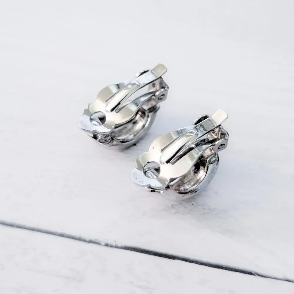 Vintage Clip On Earrings Silver Tone Stylish Hoop Like 7/8
